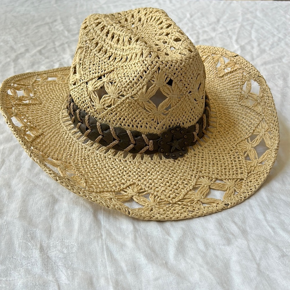 Bullhide Run A Muck Straw Cowboy Hat